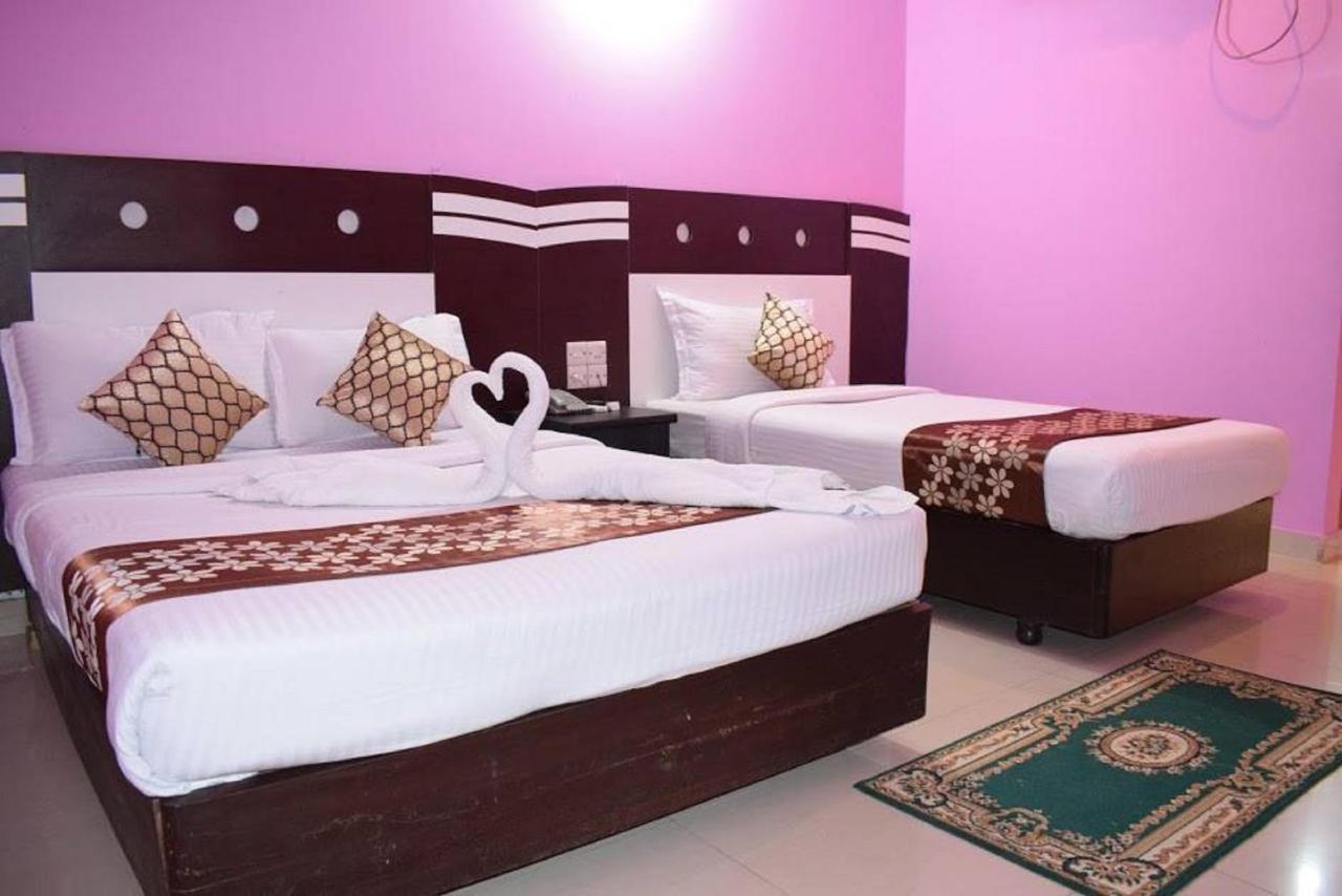 Hotel Regal Palace Cox's Bazar Exterior photo
